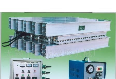 無(wú)錫市振湖橡膠機(jī)械廠(chǎng) 硫化機(jī)圖片大全與網(wǎng)上貿(mào)易代理服務(wù)